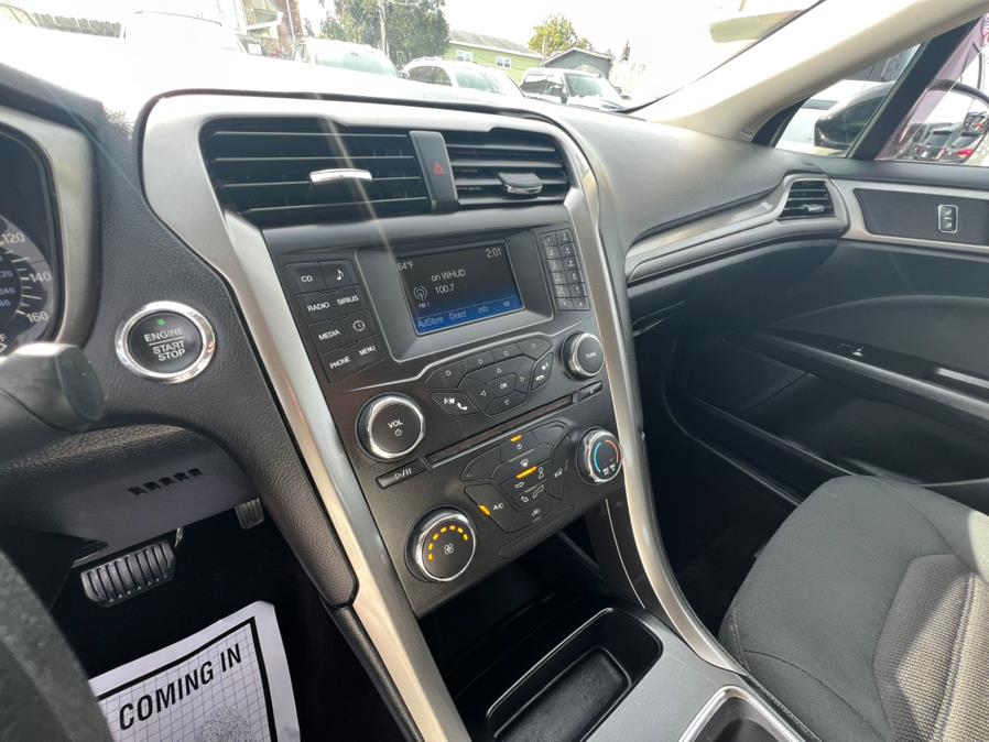2017 Ford Fusion SE FWD, available for sale in Lodi, New Jersey | Route 46 Auto Sales Inc. Lodi, New Jersey 2017 Ford Fusion SE FWD, available for sale in Lodi, New Jersey | Route 46 Auto Sales Inc. Lodi, New Jersey