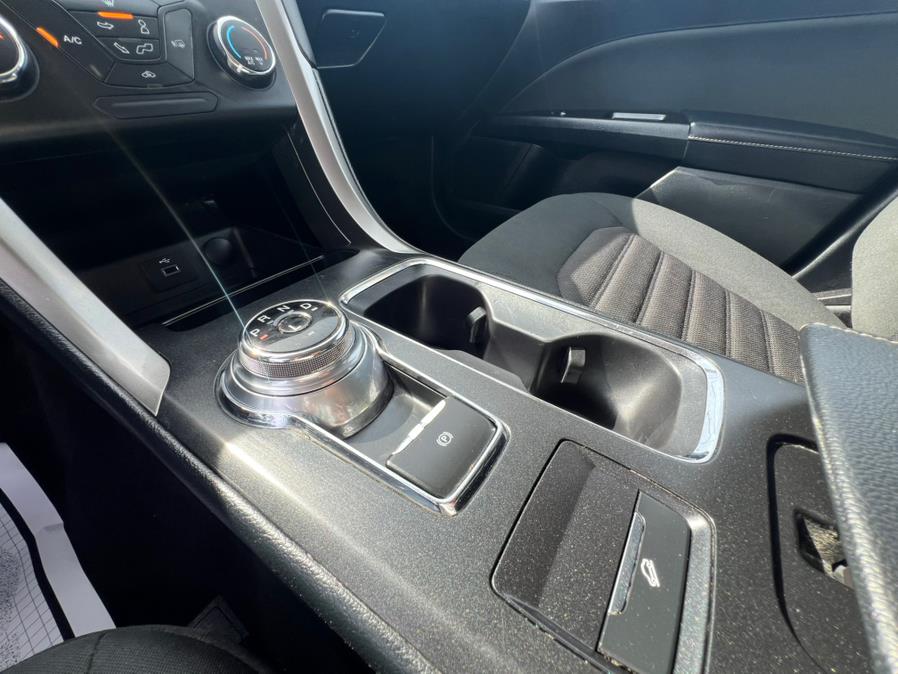 2017 Ford Fusion SE FWD, available for sale in Lodi, New Jersey | Route 46 Auto Sales Inc. Lodi, New Jersey 2017 Ford Fusion SE FWD, available for sale in Lodi, New Jersey | Route 46 Auto Sales Inc. Lodi, New Jersey