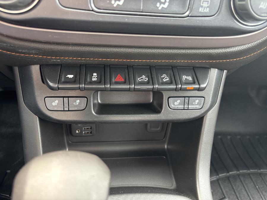 2022 GMC Canyon 4WD Crew Cab 128" AT4 w/Leather, available for sale in Old Saybrook, Connecticut | Saybrook Auto Barn. Old Saybrook, Connecticut 2022 GMC Canyon 4WD Crew Cab 128" AT4 w/Leather, available for sale in Old Saybrook, Connecticut | Saybrook Auto Barn. Old Saybrook, Connecticut