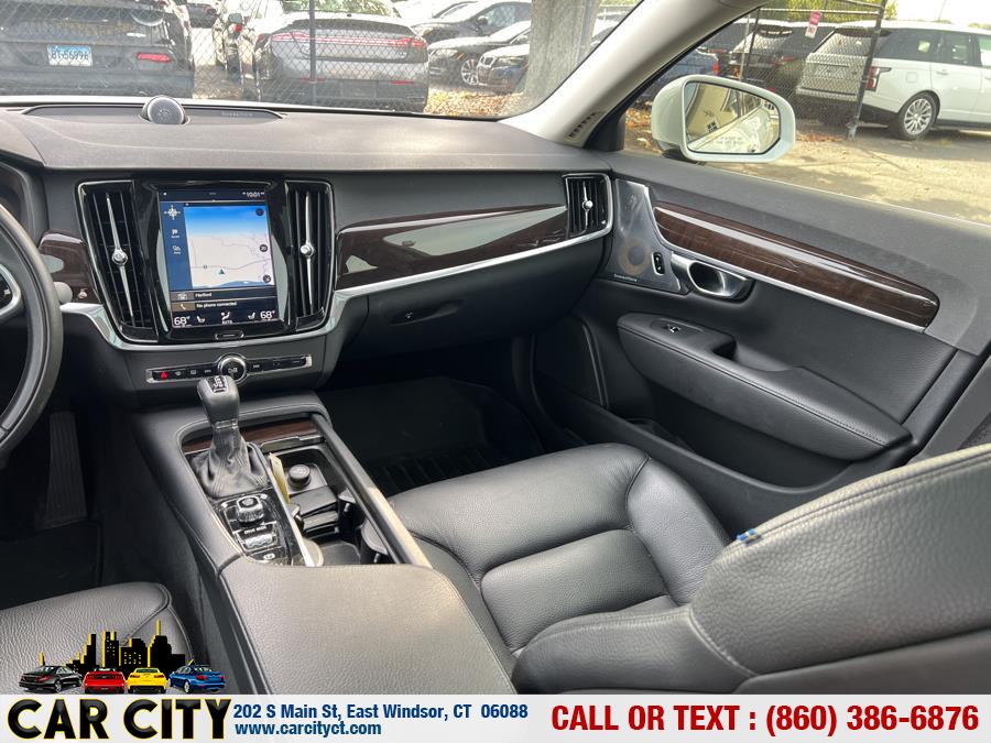 2018 Volvo S90 T6 AWD Momentum, available for sale in East Windsor, Connecticut | Car City LLC. East Windsor, Connecticut 2018 Volvo S90 T6 AWD Momentum, available for sale in East Windsor, Connecticut | Car City LLC. East Windsor, Connecticut