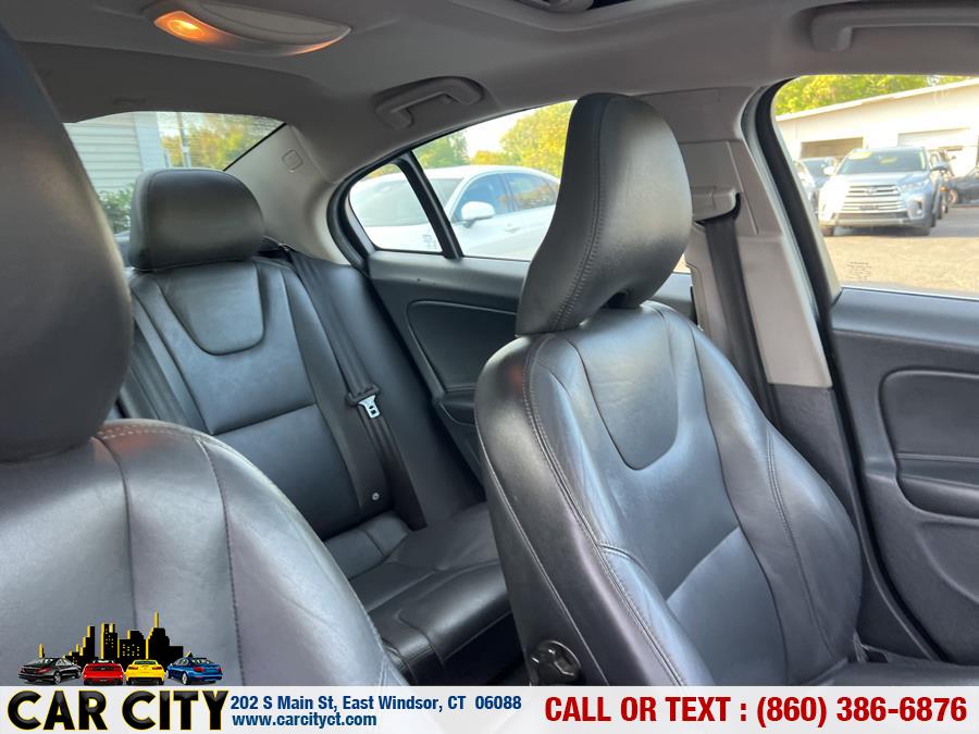 2015 Volvo S60 4dr Sdn T5 Premier AWD, available for sale in East Windsor, Connecticut | Car City LLC. East Windsor, Connecticut 2015 Volvo S60 4dr Sdn T5 Premier AWD, available for sale in East Windsor, Connecticut | Car City LLC. East Windsor, Connecticut