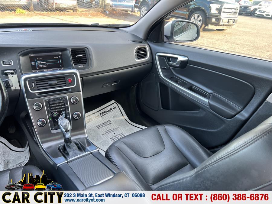 2015 Volvo S60 4dr Sdn T5 Premier AWD, available for sale in East Windsor, Connecticut | Car City LLC. East Windsor, Connecticut 2015 Volvo S60 4dr Sdn T5 Premier AWD, available for sale in East Windsor, Connecticut | Car City LLC. East Windsor, Connecticut