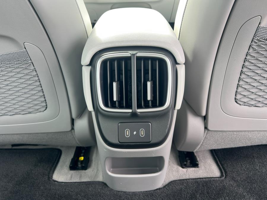 2023 Hyundai Ioniq 6 SEL photo 40