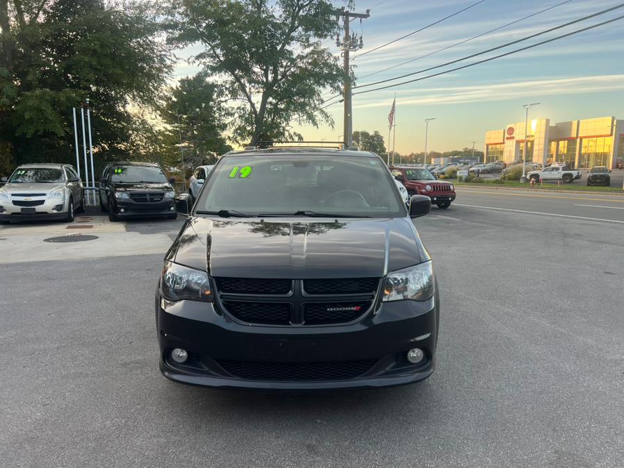 Used 2019 Dodge Grand Caravan in Swansea, Massachusetts | Gas On The Run. Swansea, Massachusetts