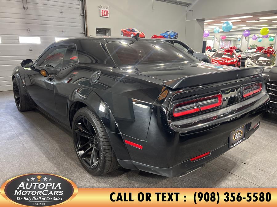 2023 Dodge Challenger R/T Scat Pack Widebody photo 3