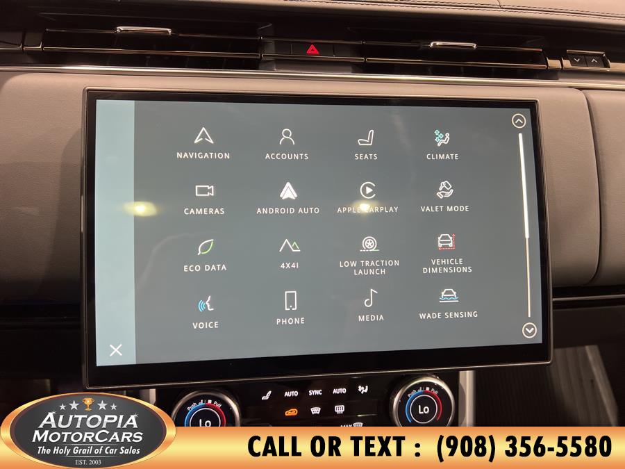 2023 Land Rover Range Rover SE photo 38