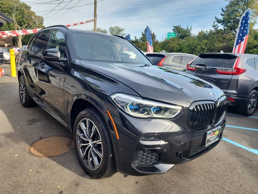 2023 BMW X5 M50i Sports Activity Vehicle, available for sale in Islip, New York | L.I. Auto Gallery. Islip, New York 2023 BMW X5 M50i Sports Activity Vehicle, available for sale in Islip, New York | L.I. Auto Gallery. Islip, New York