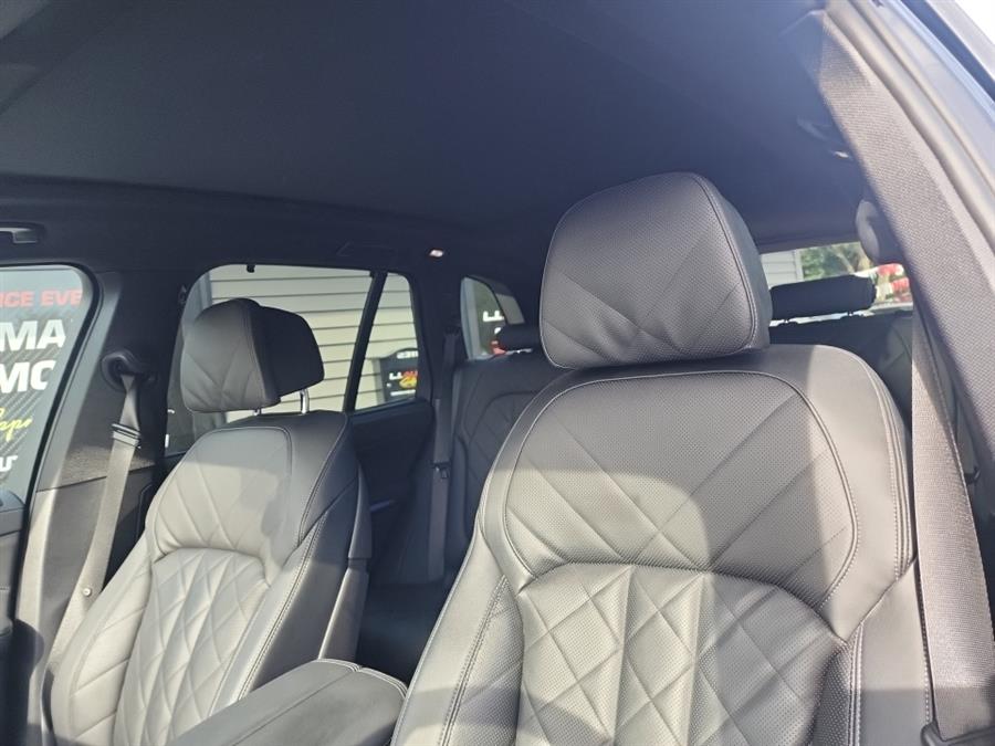 2023 BMW X5 M50i Sports Activity Vehicle, available for sale in Islip, New York | L.I. Auto Gallery. Islip, New York 2023 BMW X5 M50i Sports Activity Vehicle, available for sale in Islip, New York | L.I. Auto Gallery. Islip, New York