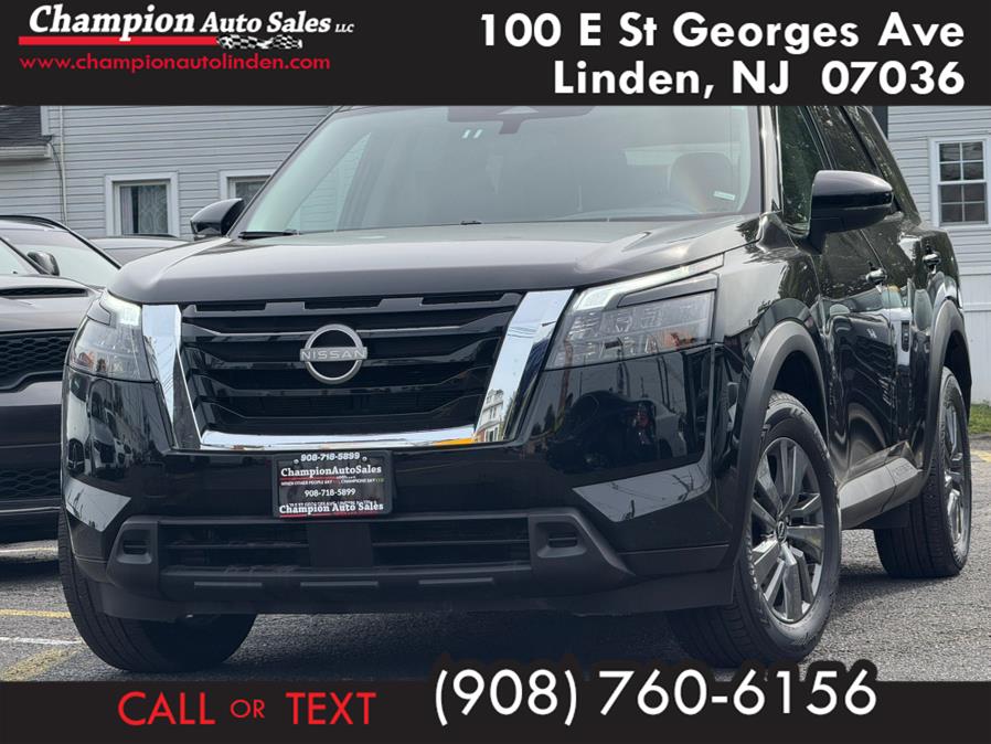 Used 2025 Nissan Pathfinder in Linden, New Jersey | Champion Auto Sales. Linden, New Jersey