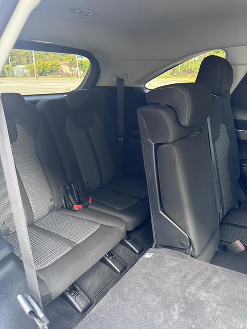 2023 Kia Sorento LX photo 23