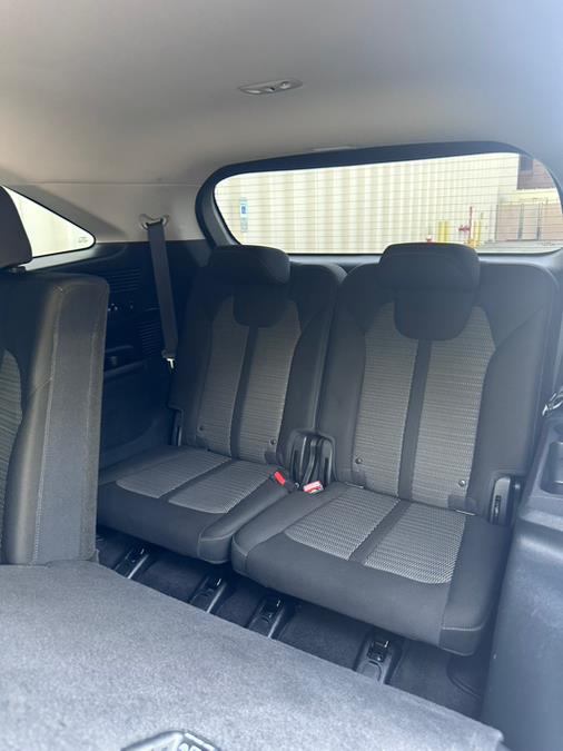 2023 Kia Sorento LX photo 31