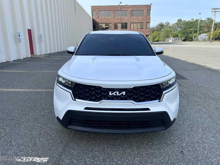 2023 Kia Sorento LX photo 5
