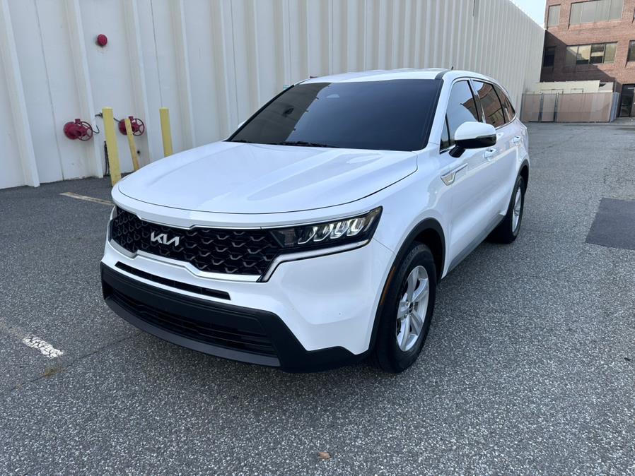 2023 Kia Sorento LX photo 4