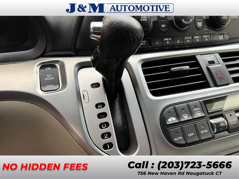 2010 Honda Odyssey EX-L, available for sale in Naugatuck, Connecticut | J&M Automotive Sls&Svc LLC. Naugatuck, Connecticut 2010 Honda Odyssey EX-L, available for sale in Naugatuck, Connecticut | J&M Automotive Sls&Svc LLC. Naugatuck, Connecticut