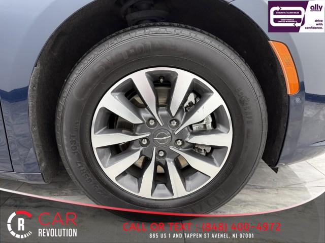 2021 Chrysler Pacifica Hybrid Hybrid Touring L, available for sale in Avenel, New Jersey | Car Revolution. Avenel, New Jersey 2021 Chrysler Pacifica Hybrid Hybrid Touring L, available for sale in Avenel, New Jersey | Car Revolution. Avenel, New Jersey