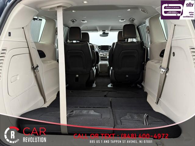 2021 Chrysler Pacifica Hybrid Hybrid Touring L, available for sale in Avenel, New Jersey | Car Revolution. Avenel, New Jersey 2021 Chrysler Pacifica Hybrid Hybrid Touring L, available for sale in Avenel, New Jersey | Car Revolution. Avenel, New Jersey