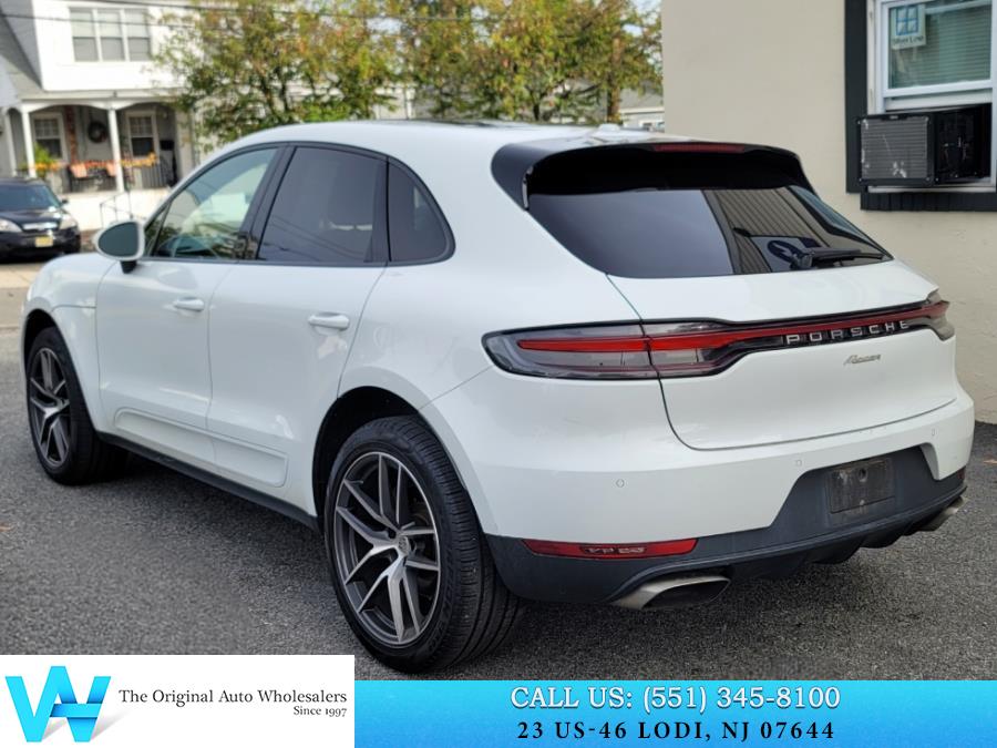 2019 Porsche Macan photo 2