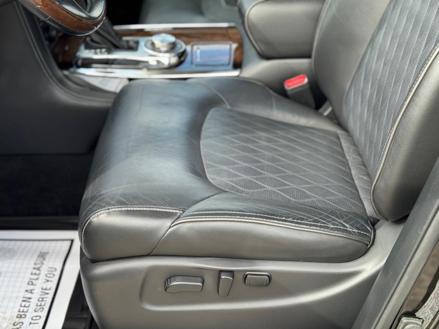 2019 Infiniti QX80 Luxe photo 18