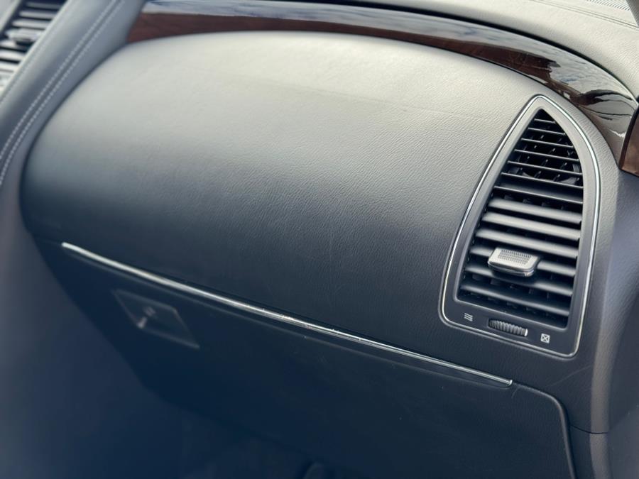 2019 Infiniti QX80 Luxe photo 46