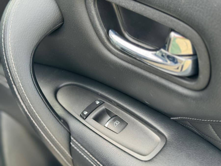 2019 Infiniti QX80 Luxe photo 44