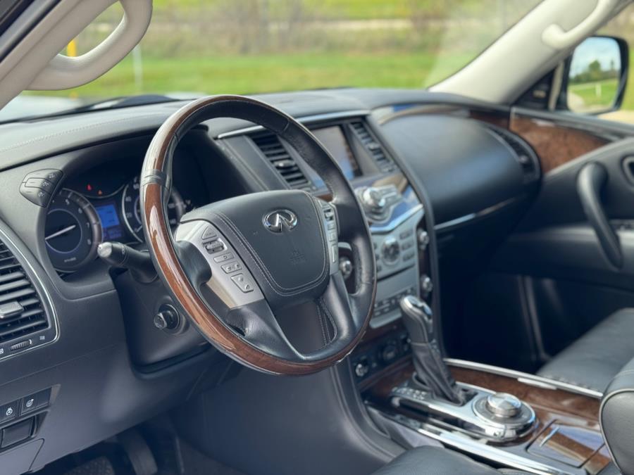 2019 Infiniti QX80 Luxe photo 22