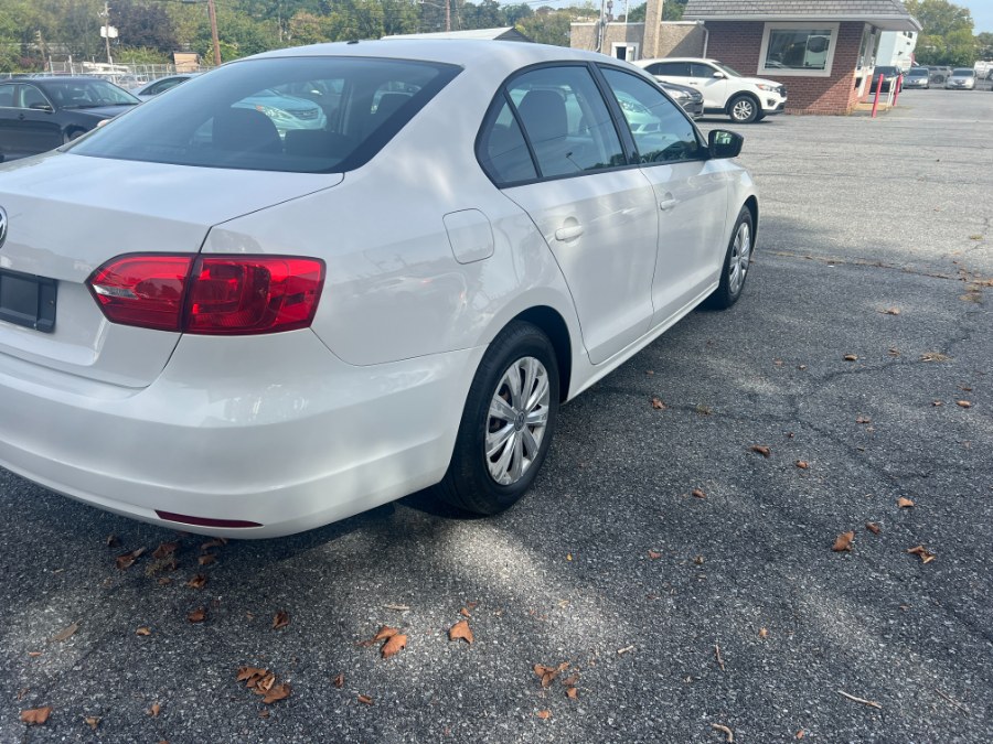 2014 Volkswagen Jetta Sedan 4dr Auto S, available for sale in Bethlehem, Pennsylvania | Best Auto Deals LLC. Bethlehem, Pennsylvania 2014 Volkswagen Jetta Sedan 4dr Auto S, available for sale in Bethlehem, Pennsylvania | Best Auto Deals LLC. Bethlehem, Pennsylvania