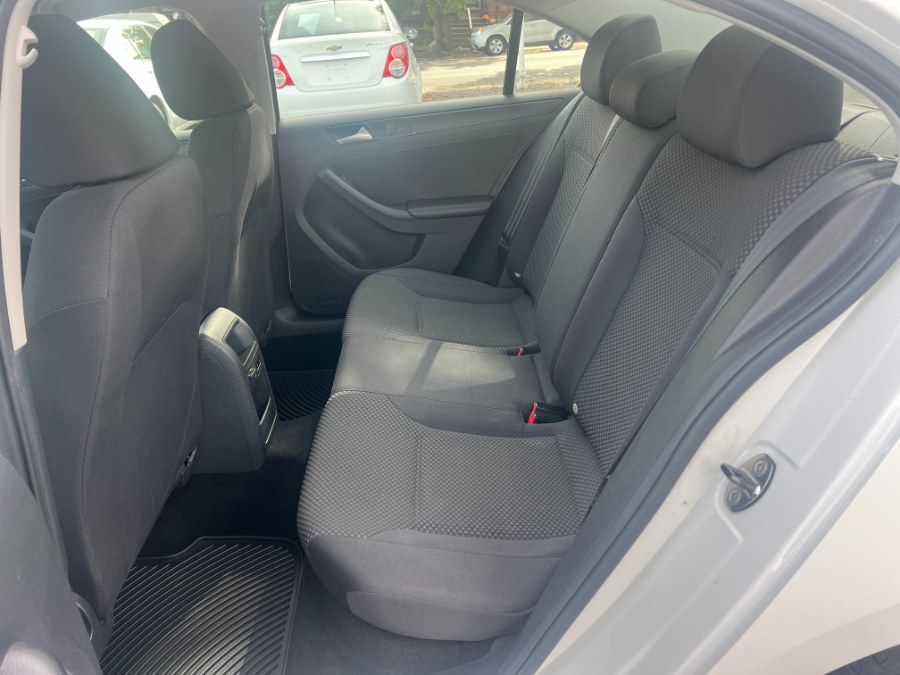 2014 Volkswagen Jetta Sedan 4dr Auto S, available for sale in Bethlehem, Pennsylvania | Best Auto Deals LLC. Bethlehem, Pennsylvania 2014 Volkswagen Jetta Sedan 4dr Auto S, available for sale in Bethlehem, Pennsylvania | Best Auto Deals LLC. Bethlehem, Pennsylvania