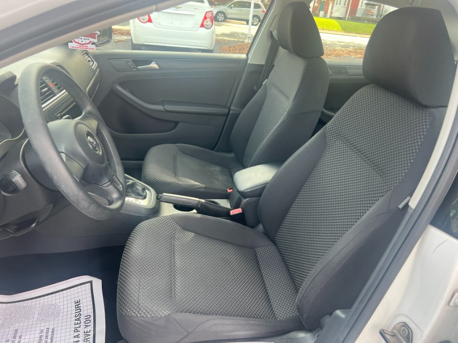 2014 Volkswagen Jetta Sedan 4dr Auto S, available for sale in Bethlehem, Pennsylvania | Best Auto Deals LLC. Bethlehem, Pennsylvania 2014 Volkswagen Jetta Sedan 4dr Auto S, available for sale in Bethlehem, Pennsylvania | Best Auto Deals LLC. Bethlehem, Pennsylvania