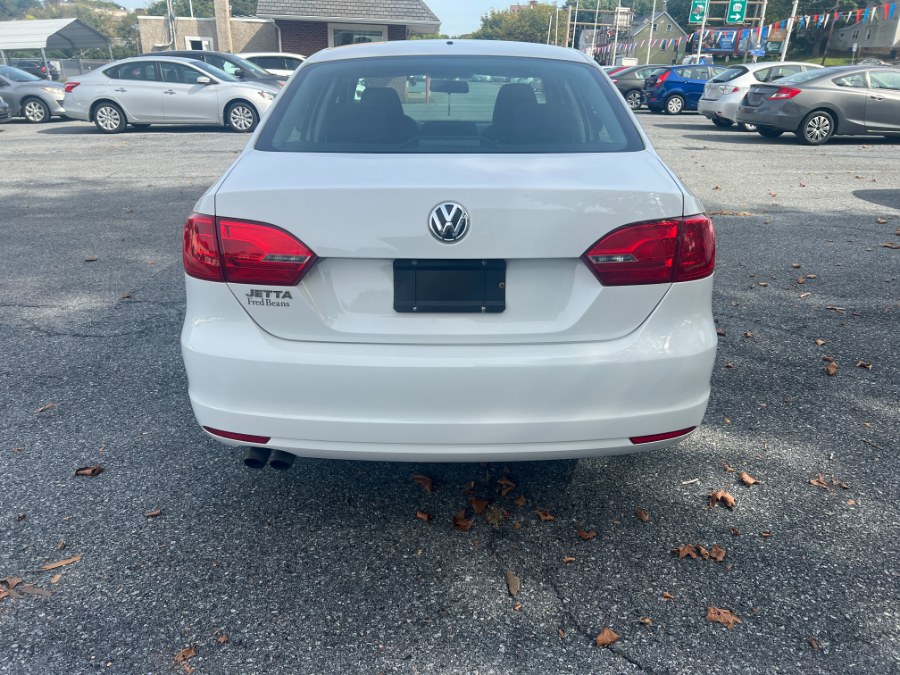 2014 Volkswagen Jetta Sedan 4dr Auto S, available for sale in Bethlehem, Pennsylvania | Best Auto Deals LLC. Bethlehem, Pennsylvania 2014 Volkswagen Jetta Sedan 4dr Auto S, available for sale in Bethlehem, Pennsylvania | Best Auto Deals LLC. Bethlehem, Pennsylvania
