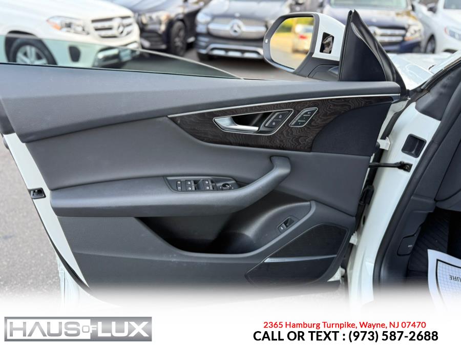 2019 Audi Q8 Premium Plus 55 TFSI quattro, available for sale in Wayne, New Jersey | Haus of Lux. Wayne, New Jersey 2019 Audi Q8 Premium Plus 55 TFSI quattro, available for sale in Wayne, New Jersey | Haus of Lux. Wayne, New Jersey