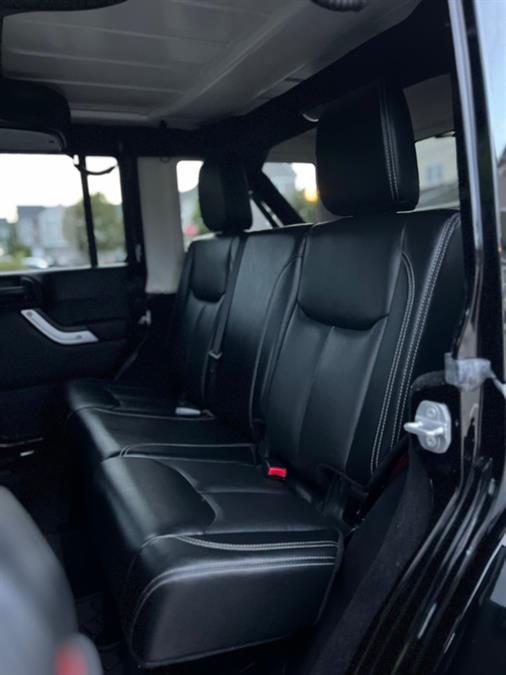 2016 Jeep Wrangler Unlimited 4WD 4dr Rubicon Hard Rock, available for sale in Paterson, New Jersey | Speedway Motors LLC. Paterson, New Jersey 2016 Jeep Wrangler Unlimited 4WD 4dr Rubicon Hard Rock, available for sale in Paterson, New Jersey | Speedway Motors LLC. Paterson, New Jersey