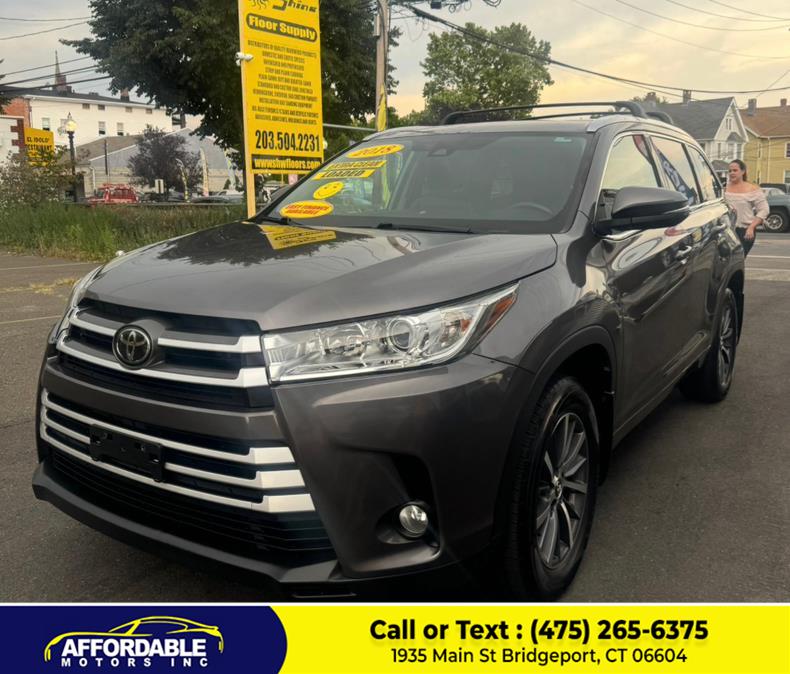 2018 Toyota Highlander XLE V6 AWD (Natl), available for sale in Bridgeport, Connecticut | Affordable Motors 2 LLC. Bridgeport, Connecticut