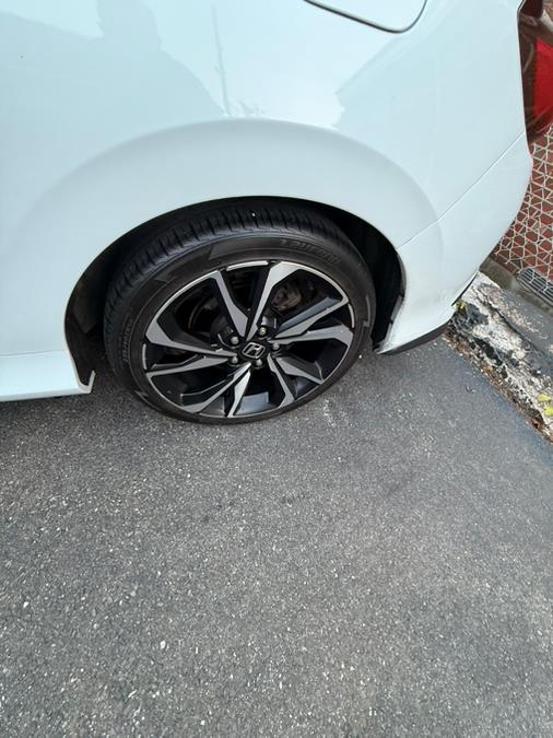 2018 Honda Civic Si Coupe Manual w/High Performance Tires, available for sale in Shelton, Connecticut | Center Motorsports LLC. Shelton, Connecticut 2018 Honda Civic Si Coupe Manual w/High Performance Tires, available for sale in Shelton, Connecticut | Center Motorsports LLC. Shelton, Connecticut