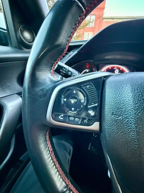 2018 Honda Civic Si Coupe Manual w/High Performance Tires, available for sale in Shelton, Connecticut | Center Motorsports LLC. Shelton, Connecticut 2018 Honda Civic Si Coupe Manual w/High Performance Tires, available for sale in Shelton, Connecticut | Center Motorsports LLC. Shelton, Connecticut