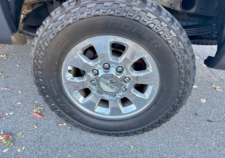 2013 GMC Sierra 2500HD 4WD Crew Cab 153.7" SLE, available for sale in Manchester, New Hampshire | Second Street Auto Sales Inc. Manchester, New Hampshire 2013 GMC Sierra 2500HD 4WD Crew Cab 153.7" SLE, available for sale in Manchester, New Hampshire | Second Street Auto Sales Inc. Manchester, New Hampshire