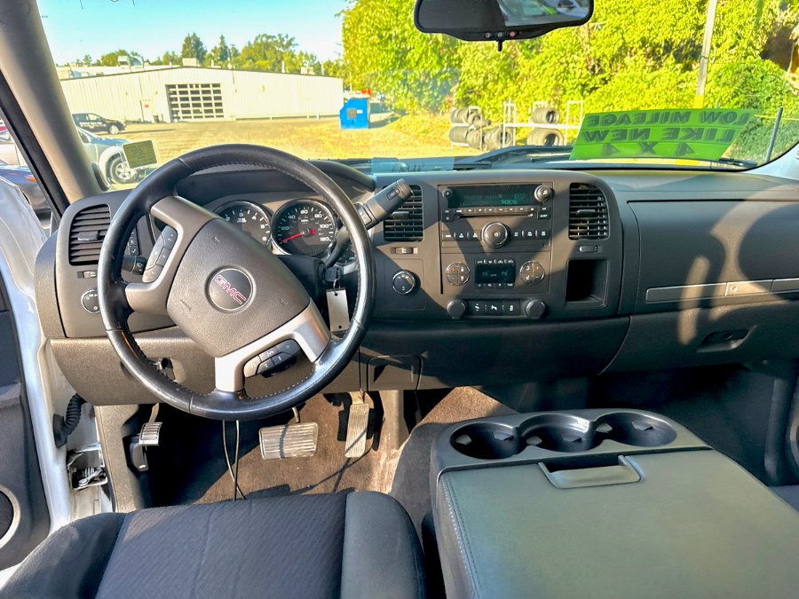 2013 GMC Sierra 2500HD 4WD Crew Cab 153.7" SLE, available for sale in Manchester, New Hampshire | Second Street Auto Sales Inc. Manchester, New Hampshire 2013 GMC Sierra 2500HD 4WD Crew Cab 153.7" SLE, available for sale in Manchester, New Hampshire | Second Street Auto Sales Inc. Manchester, New Hampshire