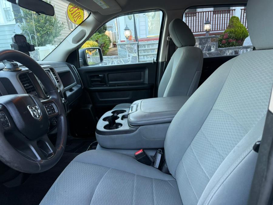 2018 Ram 1500 Express photo 11