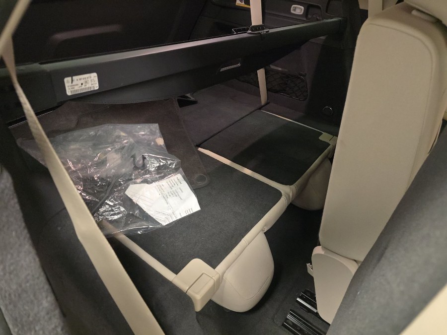 2020 Mercedes-Benz GLE GLE 350 4MATIC SUV, available for sale in Franklin Sq, New York | Long Island Auto Center. Franklin Sq, New York 2020 Mercedes-Benz GLE GLE 350 4MATIC SUV, available for sale in Franklin Sq, New York | Long Island Auto Center. Franklin Sq, New York