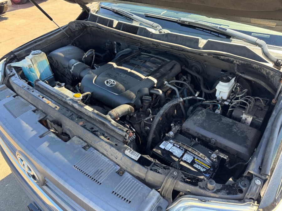 2014 Toyota Tundra 4WD Truck CrewMax 5.7L V8 6-Spd AT SR5 (Natl), available for sale in Ortonville, Michigan | Marsh Auto Sales LLC. Ortonville, Michigan 2014 Toyota Tundra 4WD Truck CrewMax 5.7L V8 6-Spd AT SR5 (Natl), available for sale in Ortonville, Michigan | Marsh Auto Sales LLC. Ortonville, Michigan