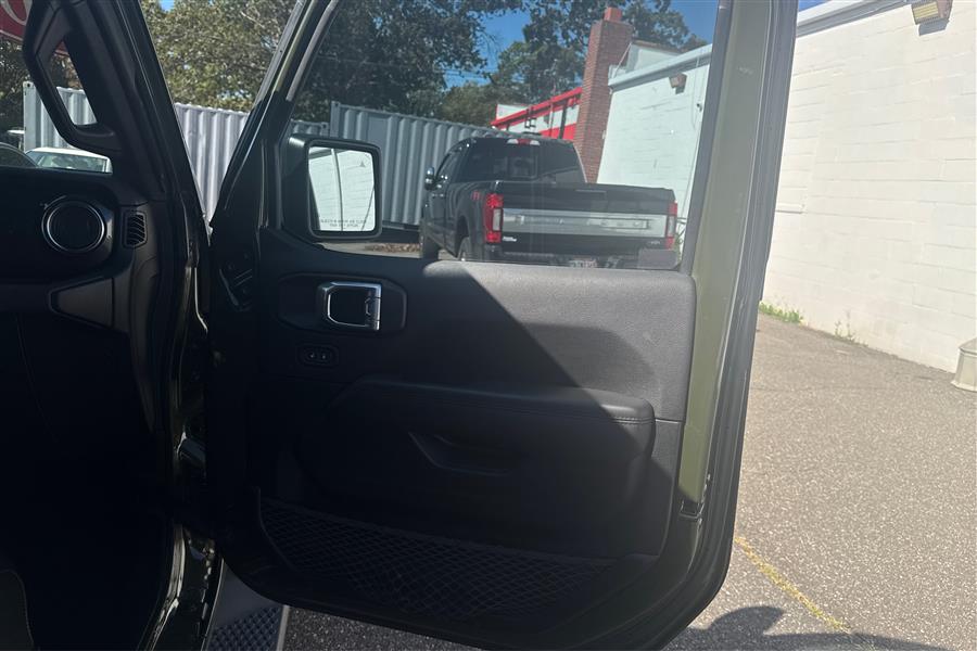 2021 Jeep Wrangler Unlimited Sahara Altitude 4x4, available for sale in Lindenhurst, New York | Power Motor Group. Lindenhurst, New York 2021 Jeep Wrangler Unlimited Sahara Altitude 4x4, available for sale in Lindenhurst, New York | Power Motor Group. Lindenhurst, New York