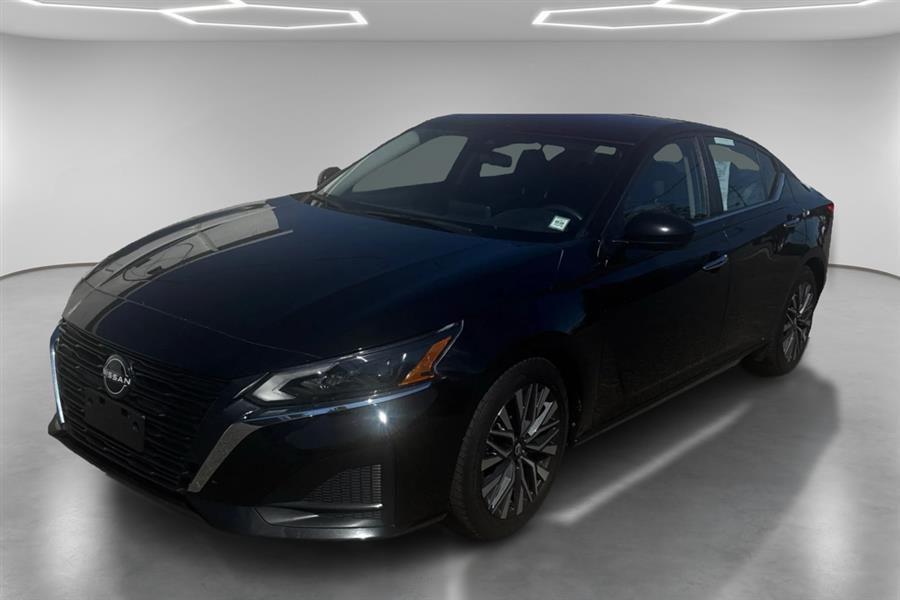 Used 2023 Nissan Altima in Lindenhurst, New York | Power Motor Group. Lindenhurst, New York