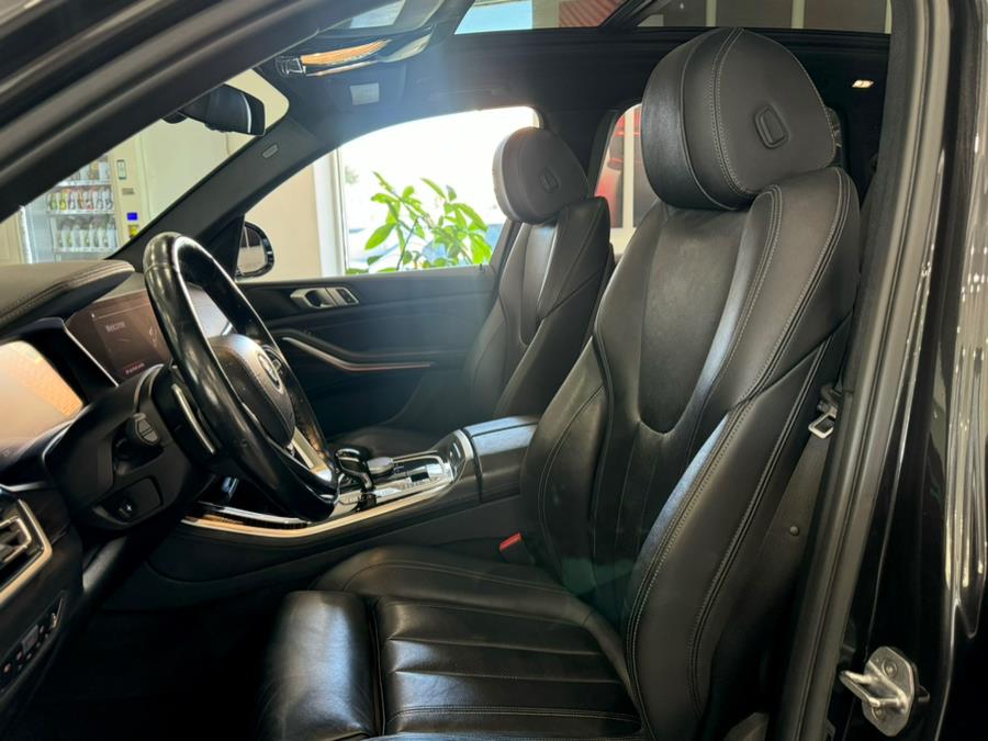 2020 BMW X5 xDrive40i Sports Activity Vehicle, available for sale in Franklin Square, New York | Luxury Motor Club. Franklin Square, New York 2020 BMW X5 xDrive40i Sports Activity Vehicle, available for sale in Franklin Square, New York | Luxury Motor Club. Franklin Square, New York
