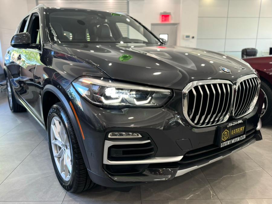 2020 BMW X5 xDrive40i Sports Activity Vehicle, available for sale in Franklin Square, New York | Luxury Motor Club. Franklin Square, New York 2020 BMW X5 xDrive40i Sports Activity Vehicle, available for sale in Franklin Square, New York | Luxury Motor Club. Franklin Square, New York