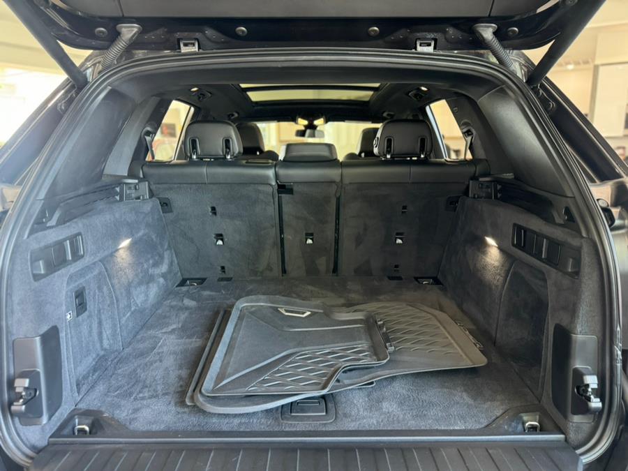 2020 BMW X5 xDrive40i Sports Activity Vehicle, available for sale in Franklin Square, New York | Luxury Motor Club. Franklin Square, New York 2020 BMW X5 xDrive40i Sports Activity Vehicle, available for sale in Franklin Square, New York | Luxury Motor Club. Franklin Square, New York