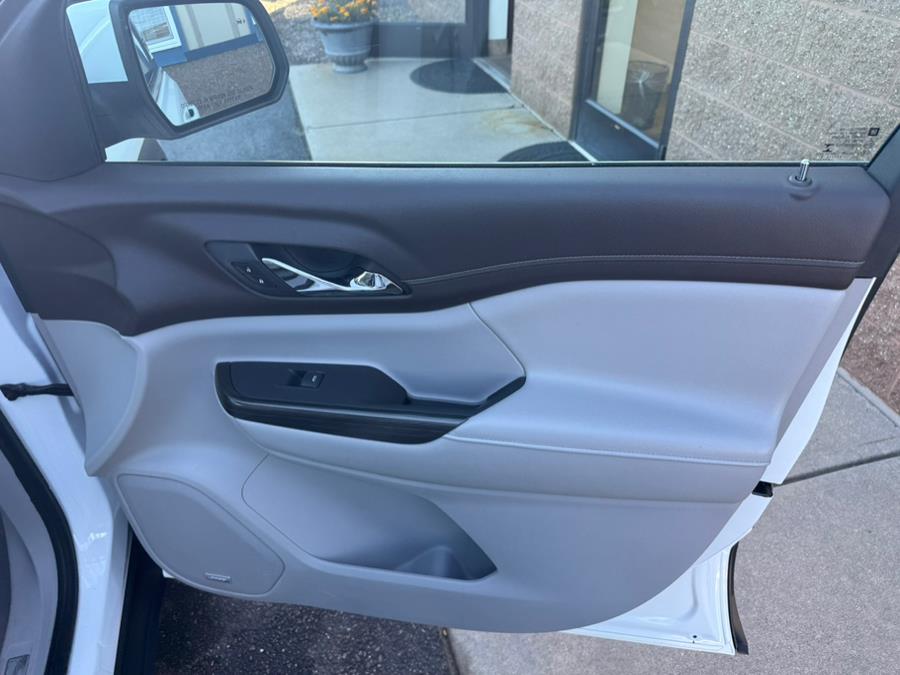 2019 GMC Acadia AWD 4dr SLT w/SLT-1, available for sale in East Windsor, Connecticut | Century Auto And Truck. East Windsor, Connecticut 2019 GMC Acadia AWD 4dr SLT w/SLT-1, available for sale in East Windsor, Connecticut | Century Auto And Truck. East Windsor, Connecticut