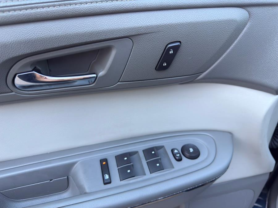 2015 GMC Acadia AWD 4dr SLT w/SLT-1, available for sale in Manchester, Connecticut | Carsonmain LLC. Manchester, Connecticut 2015 GMC Acadia AWD 4dr SLT w/SLT-1, available for sale in Manchester, Connecticut | Carsonmain LLC. Manchester, Connecticut