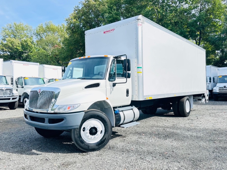 2018 International 4300 26 FEET DRY BOX  + CUMMINS  + LIFT GATE + NO CDL, available for sale in South Amboy, New Jersey | NJ Truck Spot. South Amboy, New Jersey 2018 International 4300 26 FEET DRY BOX  + CUMMINS  + LIFT GATE + NO CDL, available for sale in South Amboy, New Jersey | NJ Truck Spot. South Amboy, New Jersey