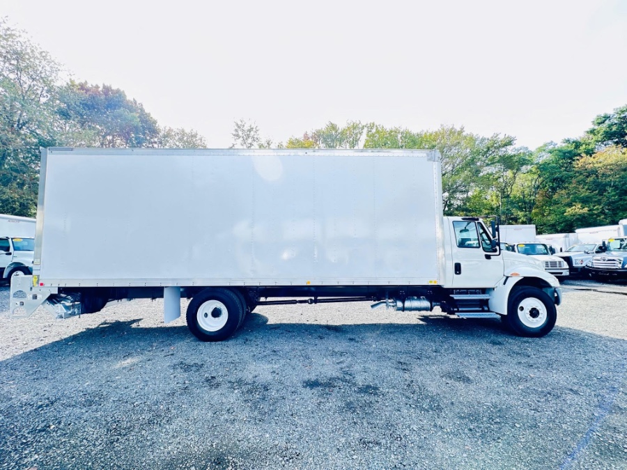 2018 International 4300 26 FEET DRY BOX  + CUMMINS  + LIFT GATE + NO CDL, available for sale in South Amboy, New Jersey | NJ Truck Spot. South Amboy, New Jersey 2018 International 4300 26 FEET DRY BOX  + CUMMINS  + LIFT GATE + NO CDL, available for sale in South Amboy, New Jersey | NJ Truck Spot. South Amboy, New Jersey