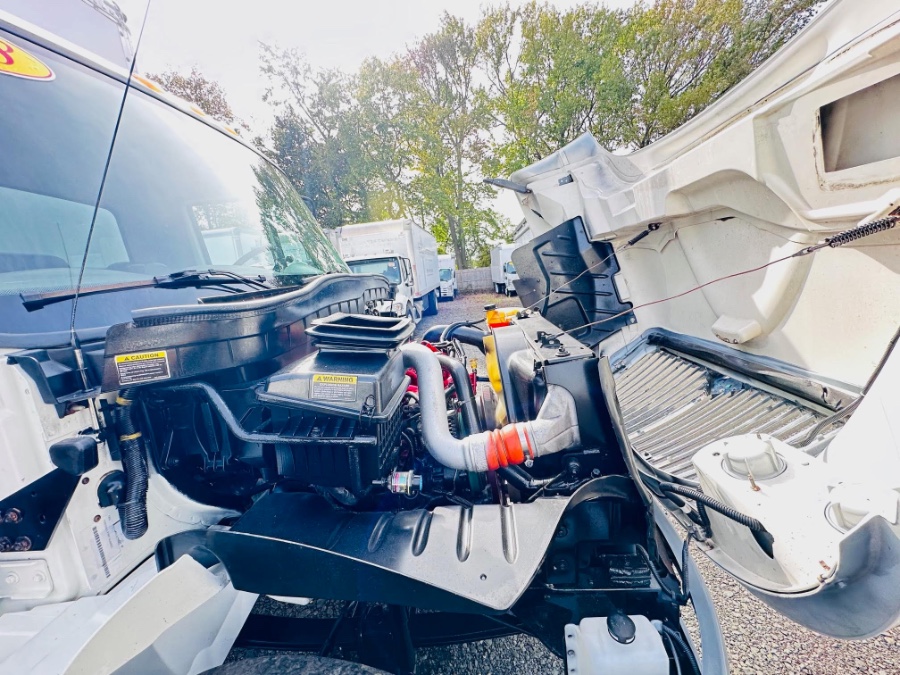 2018 International 4300 26 FEET DRY BOX  + CUMMINS  + LIFT GATE + NO CDL, available for sale in South Amboy, New Jersey | NJ Truck Spot. South Amboy, New Jersey 2018 International 4300 26 FEET DRY BOX  + CUMMINS  + LIFT GATE + NO CDL, available for sale in South Amboy, New Jersey | NJ Truck Spot. South Amboy, New Jersey