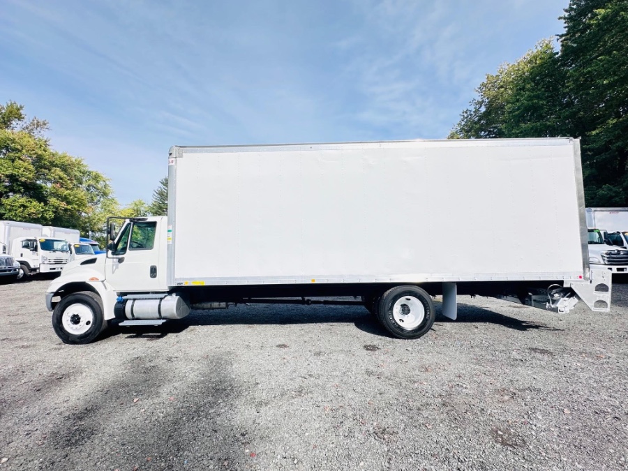 2018 International 4300 26 FEET DRY BOX  + CUMMINS  + LIFT GATE + NO CDL, available for sale in South Amboy, New Jersey | NJ Truck Spot. South Amboy, New Jersey 2018 International 4300 26 FEET DRY BOX  + CUMMINS  + LIFT GATE + NO CDL, available for sale in South Amboy, New Jersey | NJ Truck Spot. South Amboy, New Jersey